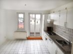 Für Eigennutzer: "2-Zimmer-Dachgeschosswohnung in bester Lage von Schwerin-Schelfstadt" - Küche mit Balkonzugang