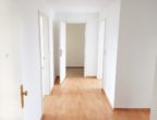 Für Eigennutzer: "2-Zimmer-Dachgeschosswohnung in bester Lage von Schwerin-Schelfstadt" - Eingangsbereich / Flur