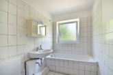 Vollbad mit Fenster - Ideal für Anleger und Eigennutzer: „Gemütliche 1,5‑Zimmer-Wohnung in zentraler Lage Reinbeks“