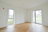 Gemütliches Schlafzimmer - Erstbezug mit Elbblick: „Hochwertige 3‑Zimmer-Wohnung in Geesthacht“