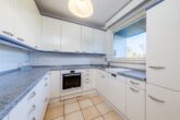 Viel Platz bietet die Küche - Ihr neues Zuhause: „Charmantes Mittelreihenhaus mit Vollkeller und Garage in Wentorf“