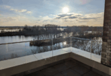 Direkt an der Elbe - Mit unverbautem Blick auf die Elbe: „Hochwertige 2‑Zimmer-Penthouse-Wohnung in Geesthacht“