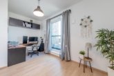 Optimaler Arbeitsbereich - Wohnen direkt am Wasser: „Stilvolle 3‑Zimmer-Penthousewohnung mit Elbblick“