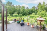 Balkon mit Ausblick - Architektonische Großzügigkeit: „Splitlevel auf traumhaften Grundstück mit schönen Ausblicken“