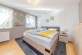 Helles Schlafzimmer - Klein, aber fein: „Gemütliches Reihenhaus mit Wintergarten in Reinbeker Ruhelage“