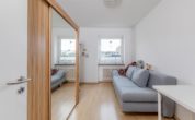 In zentrumsnaher Lage von Reinbek: "Gut geschnittene 3 Zimmer-Wohnung mit Süd-West-Loggia" - Gästezimmer oder Home-Office