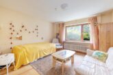 Kinder-/ Gästerzimmer - Einziehen und Wohlfühlen: „Gemütliches Einfamilienhaus mit Einliegerwohnung in Ruhelage“