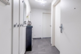 Herzlich Willkommen... - Optimal angebunden in Hamburg-Lohbrügge: „Moderne 2‑Zimmer-Erdgeschosswohnung mit KfW-55-Standard“