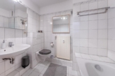 Helles Vollbad - Nutzen Sie die Gelegenheit: „Vermietete 2,5‑Zimmer-Wohnung in beliebter Lage“